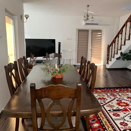 Casa Paunescu Milostea Εξωτερικό φωτογραφία