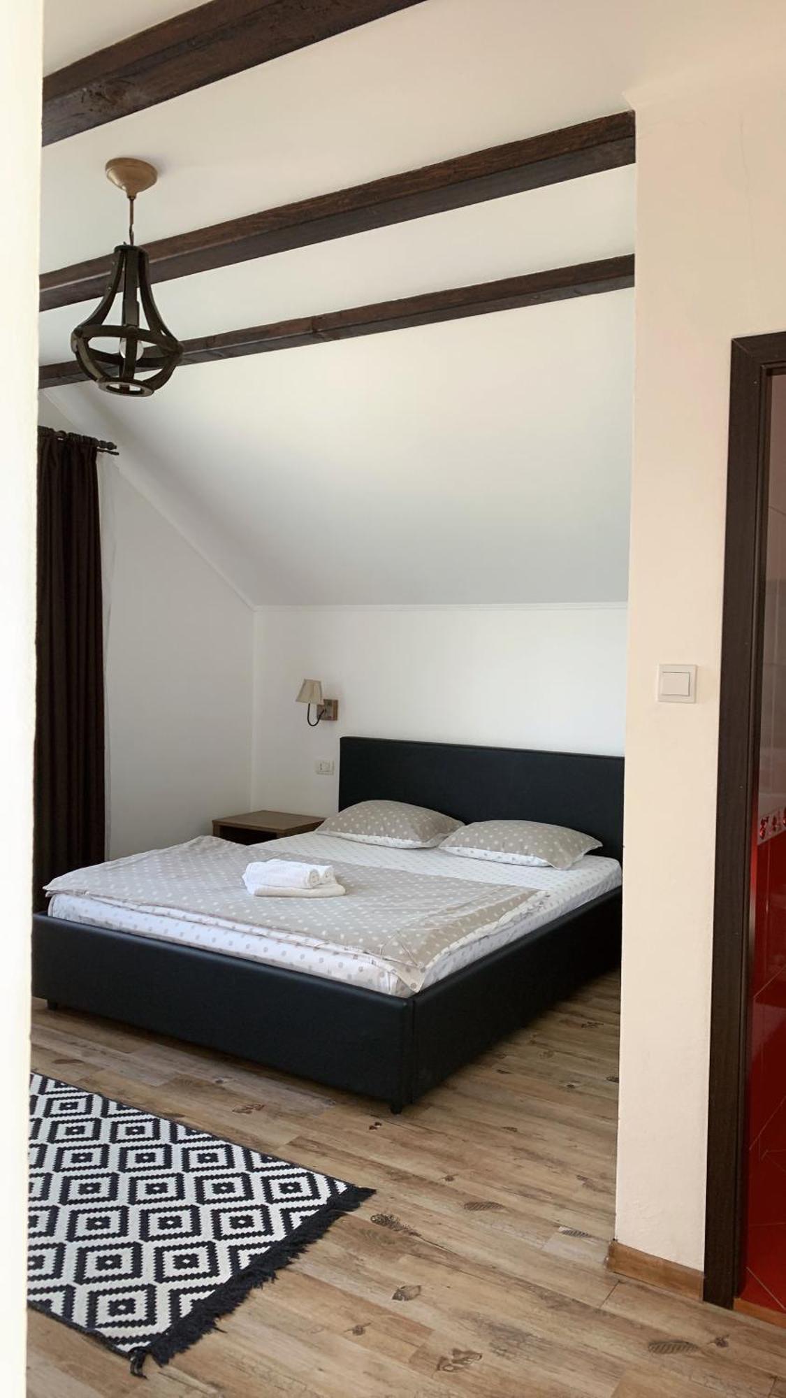 Casa Paunescu Milostea Εξωτερικό φωτογραφία